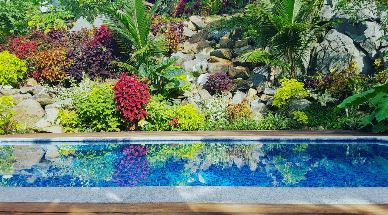 Rainbow Villas Rarotonga Kültér fotó